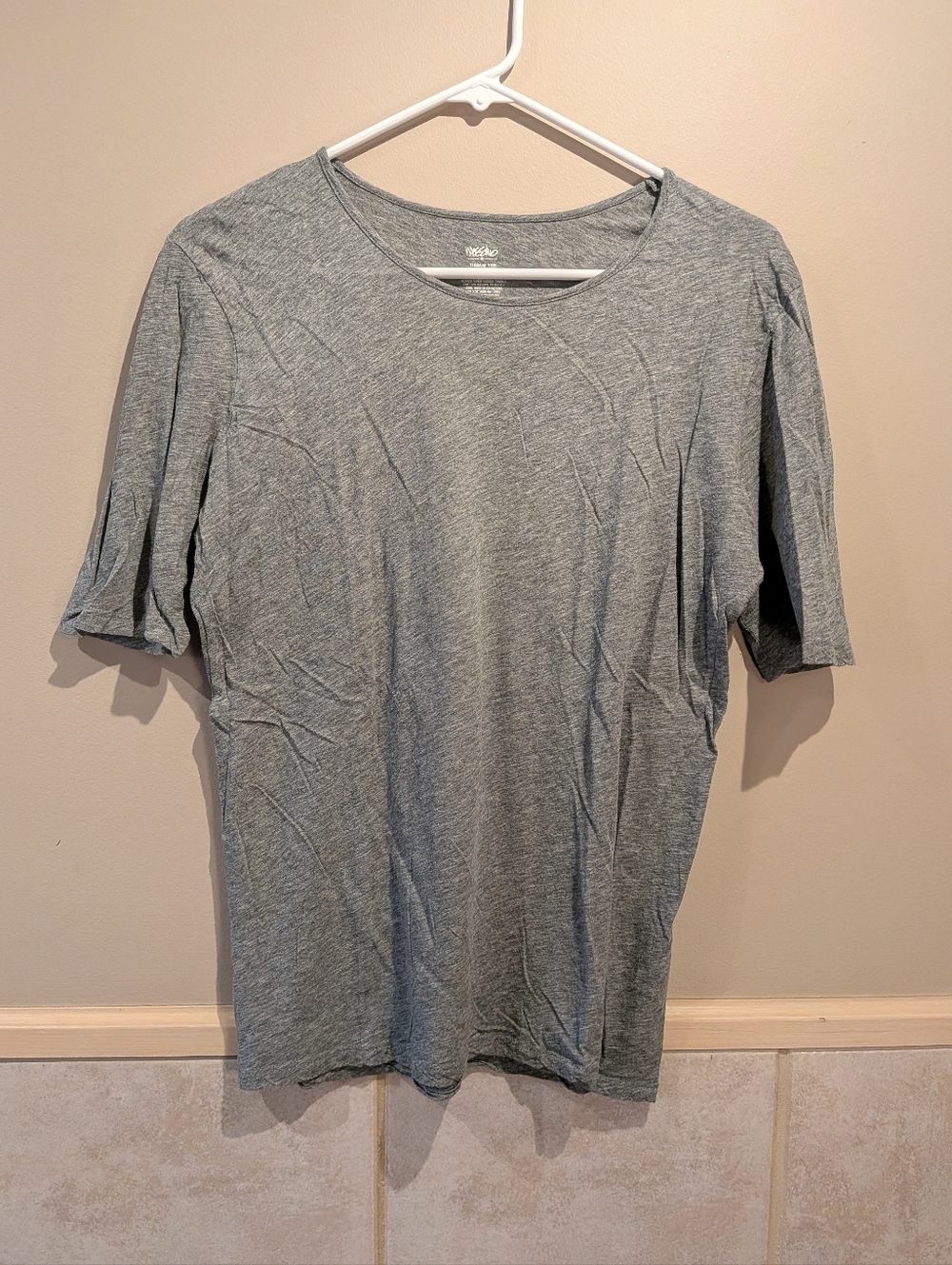 Mossimo Supply Co. Heather Gray Long Sleeve Tee